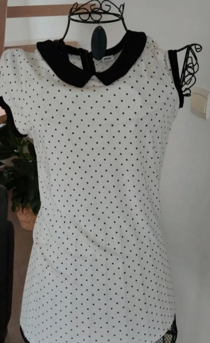 Tee shirt blanc et noir
