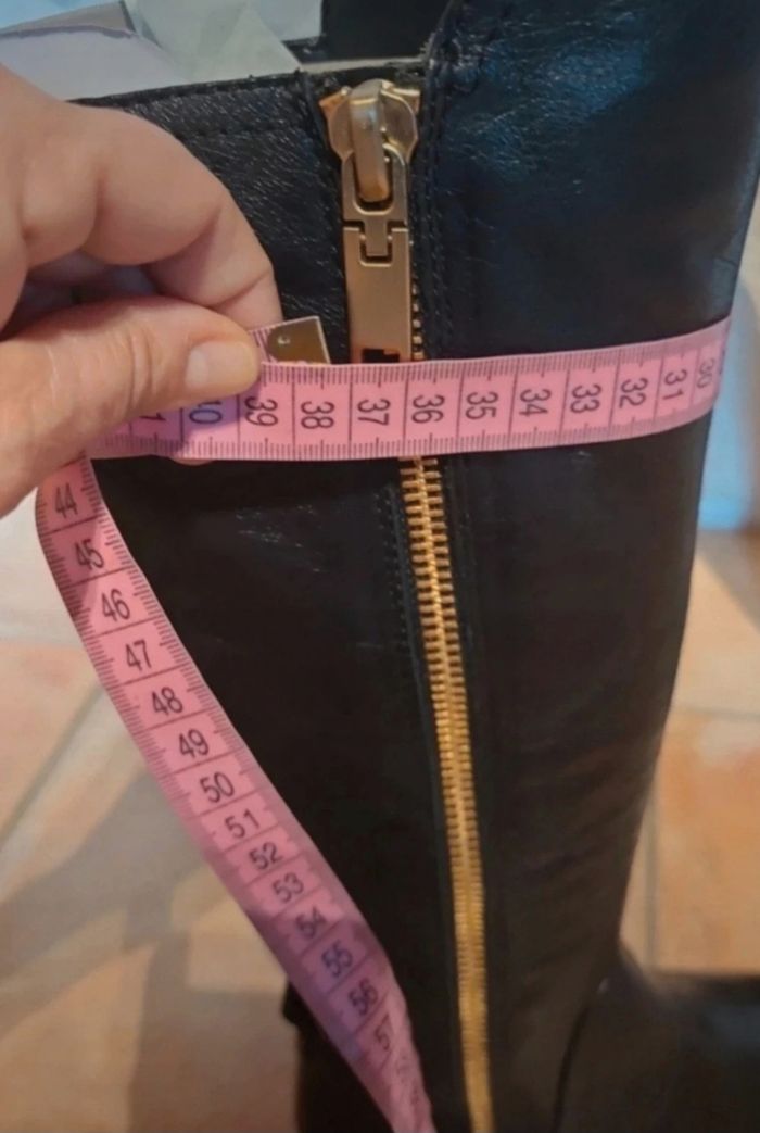 Superbe botte haute en cuir noir aldo neuve  pointure  36 - photo numéro 9