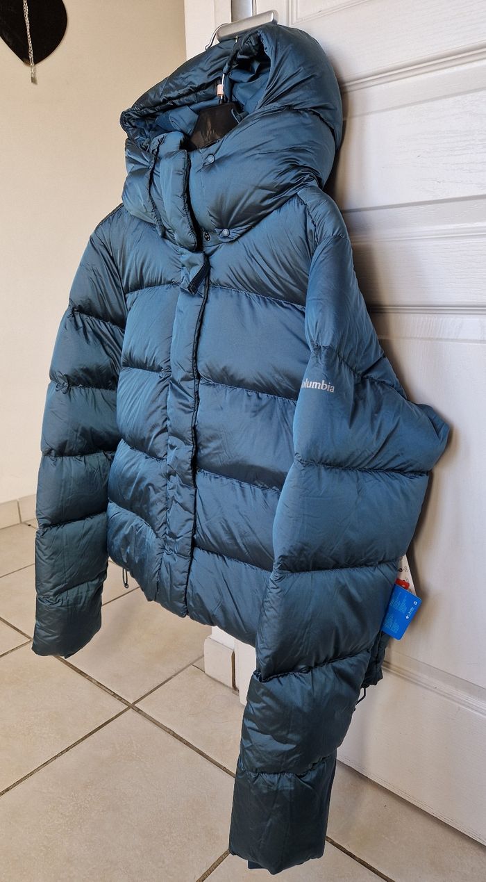 Doudoune Columbia bleu sarcelle Neuve XL