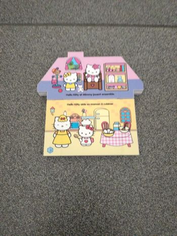 Livre ludique Hello Kitty