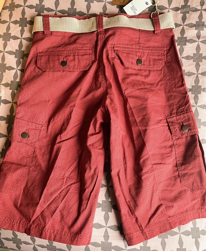 Bermuda neuf - photo numéro 4