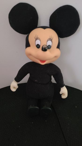 Poupée peluche Minnie DISNEY vintage noir velours et plastique