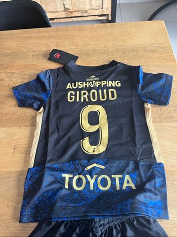 Ensemble  de foot losc 3 eme enfant - photo numéro 6