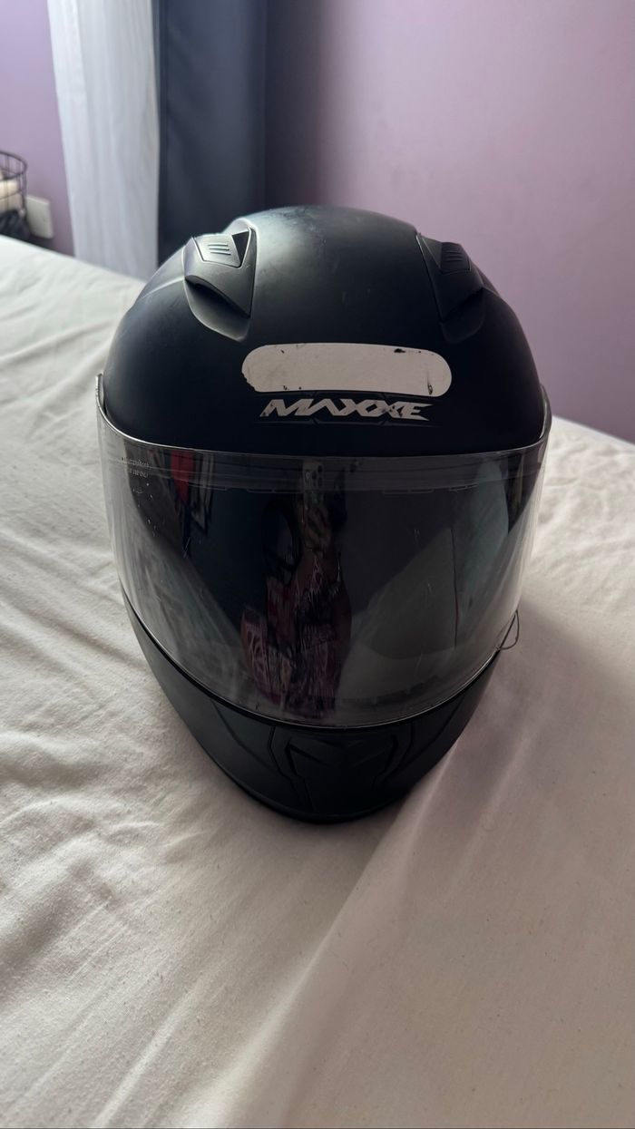 Casque de moto - photo numéro 2