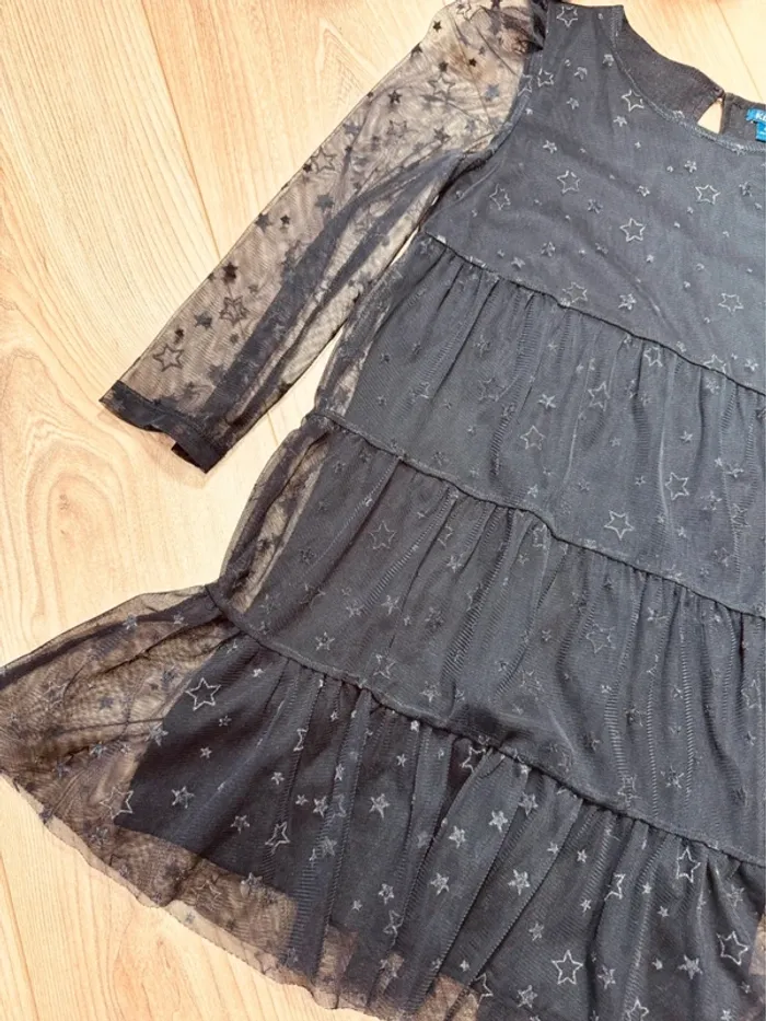 Taille 6 ans robe à manches longues fille Kiabi noir * tulle étoiles * 🎄 - photo numéro 3
