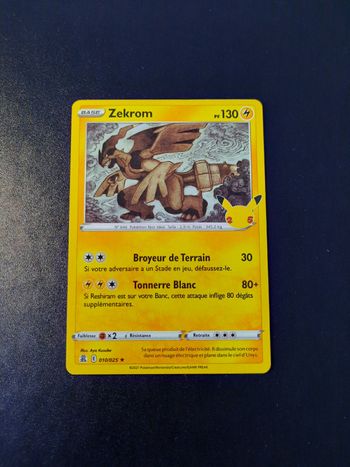Carte Pokémon Zekrom Holo 010/025 Célébrations 25ans EB7.5 Epée et bouclier fr