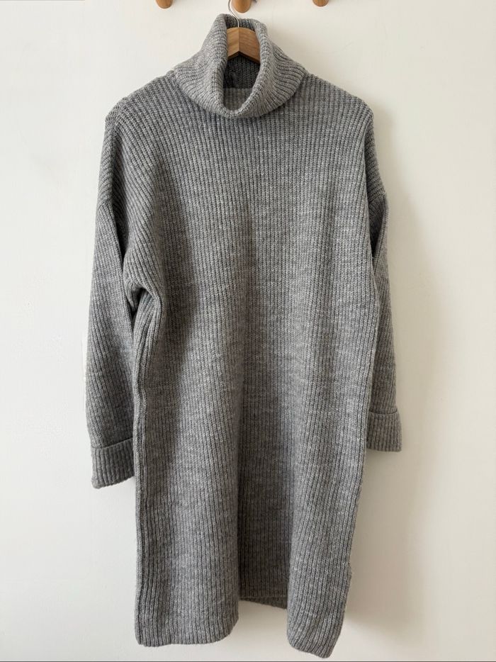 Robe pull Anna Field