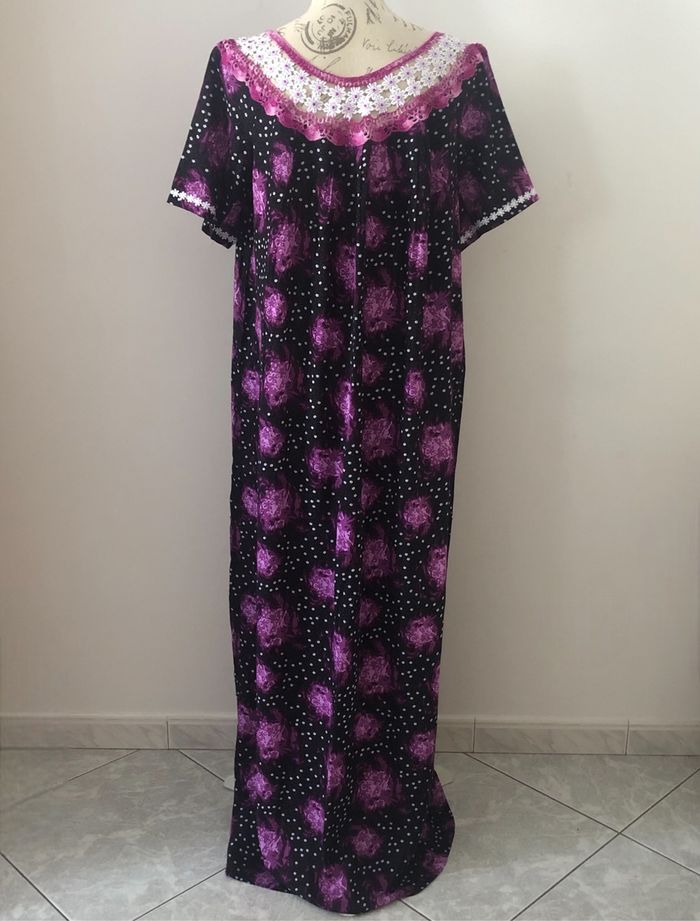 Djellaba noire et violette - photo numéro 2