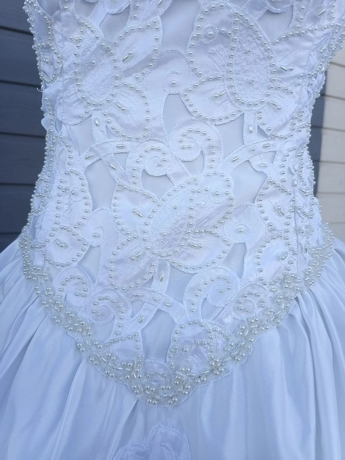 robe de mariée taille 38/40 - photo numéro 16