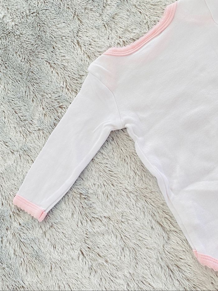 Body bébé Hello Kitty 6 mois - photo numéro 6
