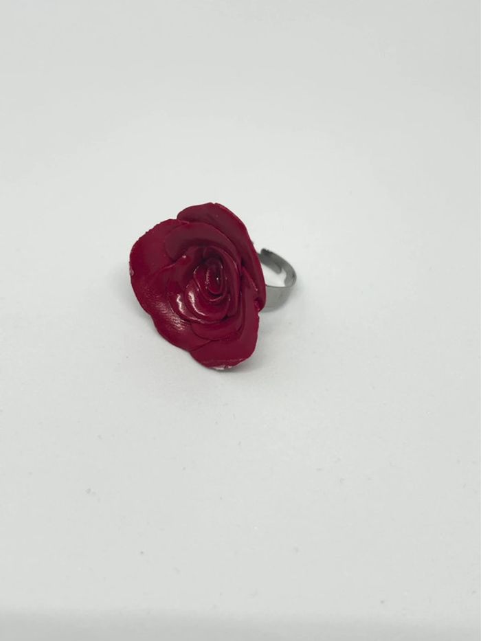 Bague rose rouge FIMO