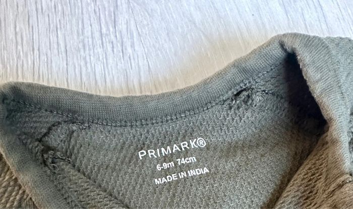 Teeshirt manches longues. - photo numéro 3