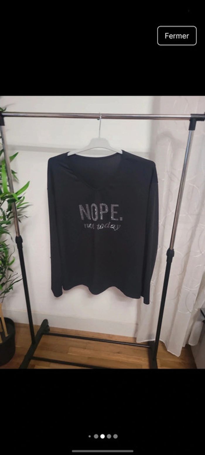 Lot de vetements taille L - photo numéro 4