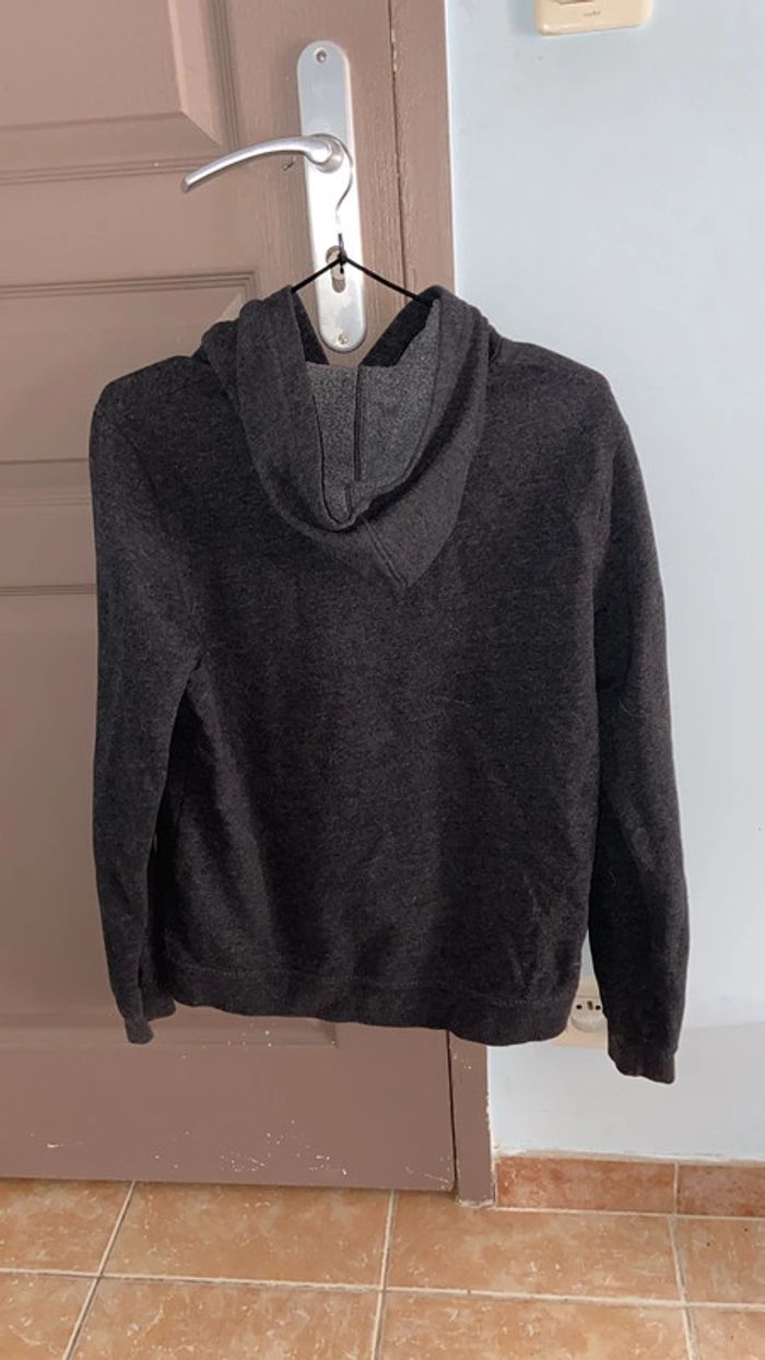 Pull gris - photo numéro 2