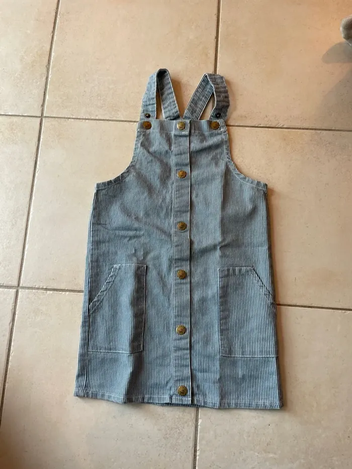 Robe avec rayures