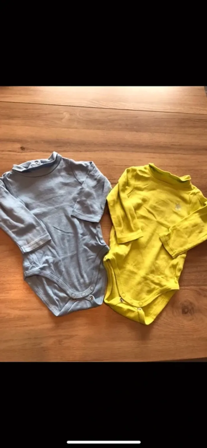 Body cols roulés taille 6 mois
