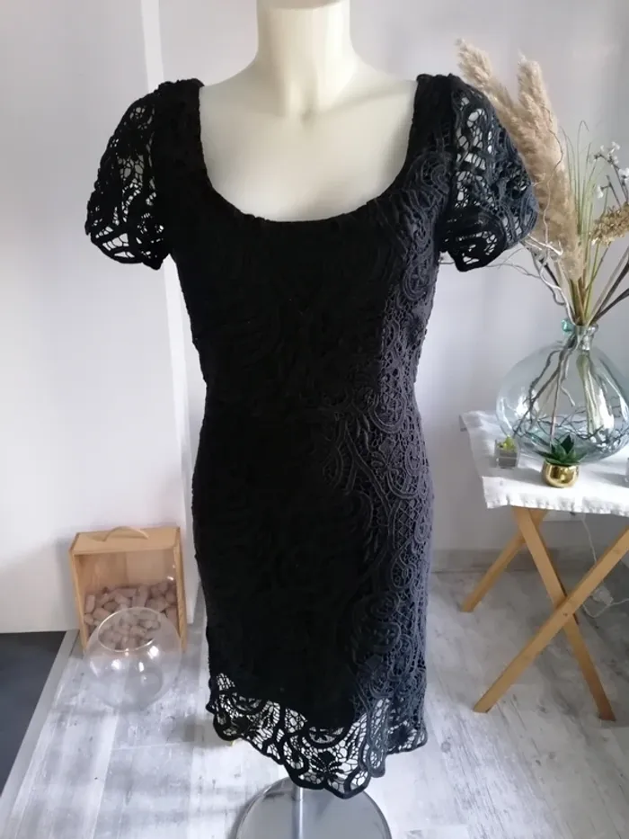 Robe noire Faust 38