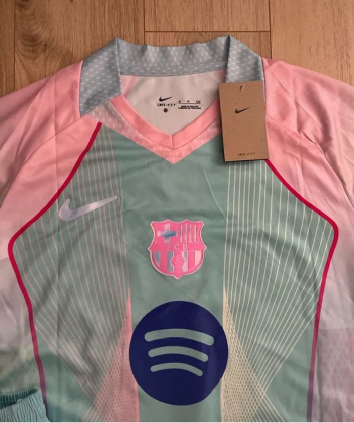 Maillot + short FC Barcelone - Lamine Yamal #10 - photo numéro 2