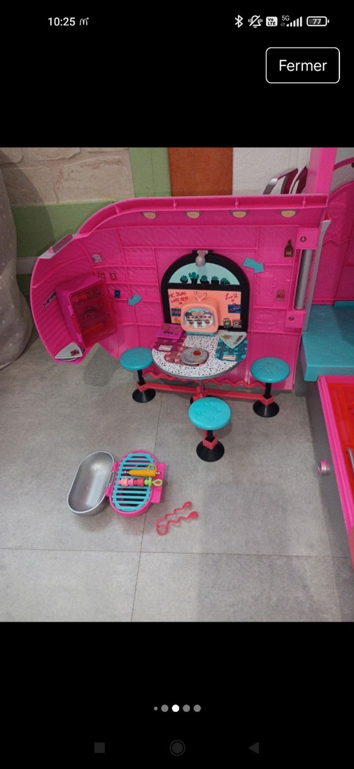 Campings car et 3 grande poupées lol - photo numéro 6