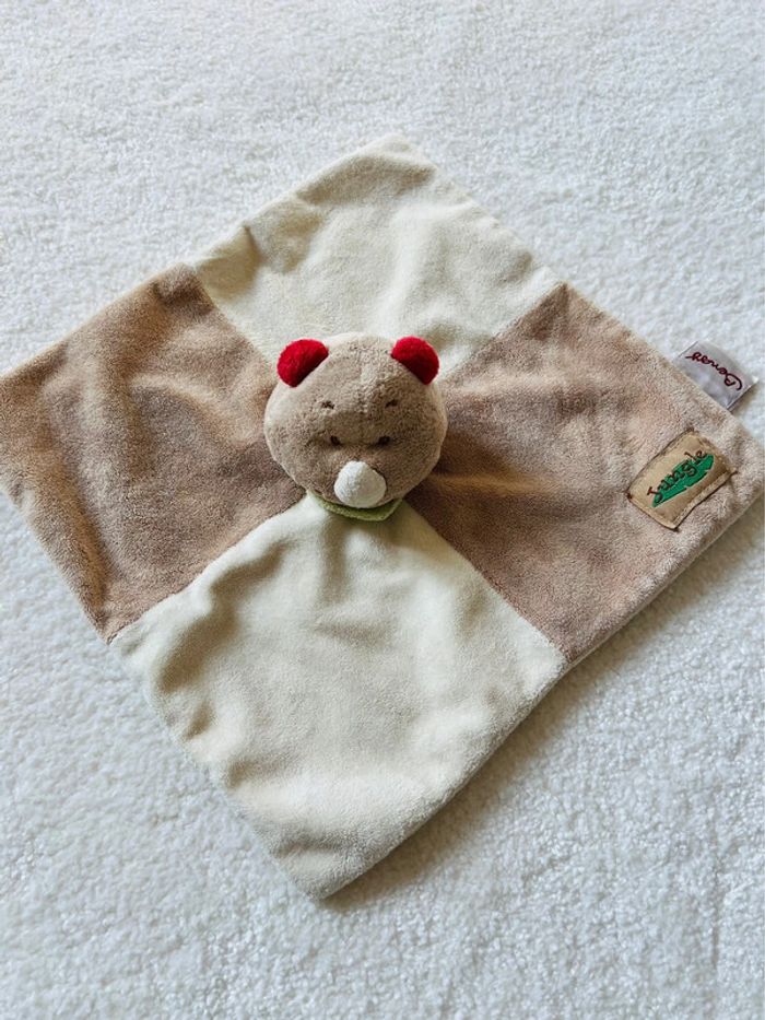 Doudou plat rhinocéros Bengy