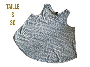 Top bleu clair Primark taille S très bon état