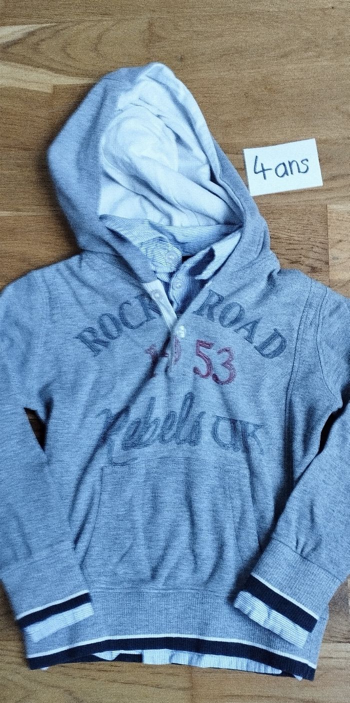 Pull garçon 4 ans - photo numéro 3