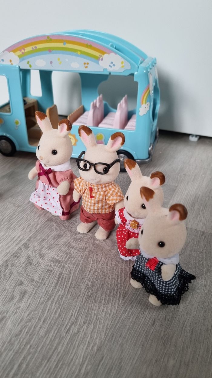 Lot Sylvanian Families carosse famille et bus - photo numéro 2