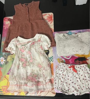 Lots de 4 vêtements 18 mois fille