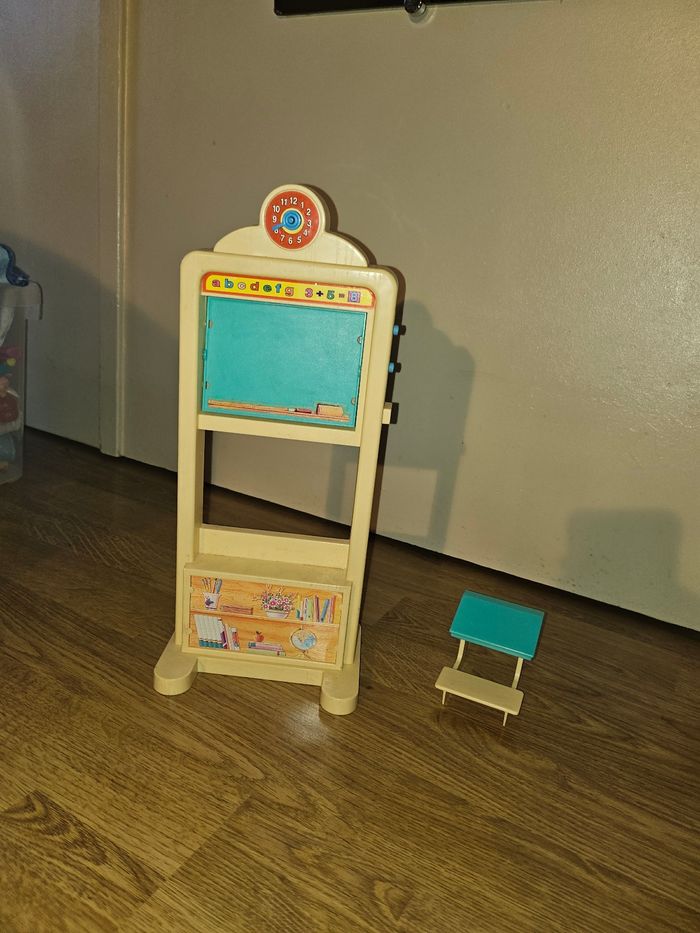 Tableau barbie + poutre