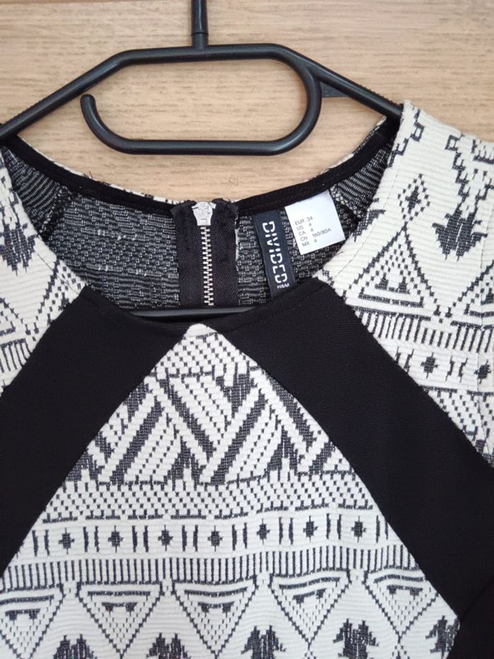Robe motifs ethniques H&M taille 34 - photo numéro 3