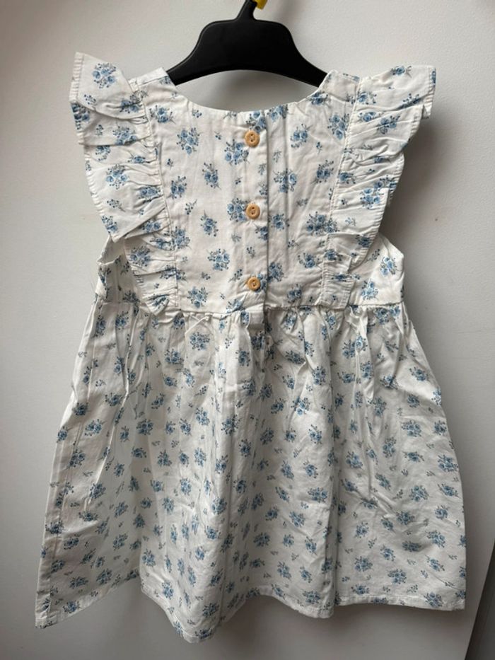 Robe fleurs 92 cm - photo numéro 3