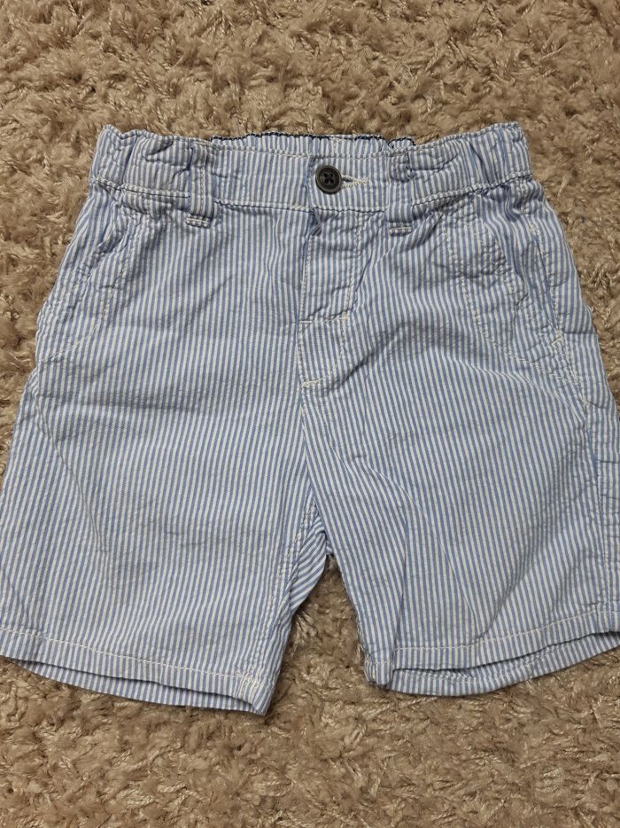 Short léger à rayures H&M 12-18 mois TBE - photo numéro 2