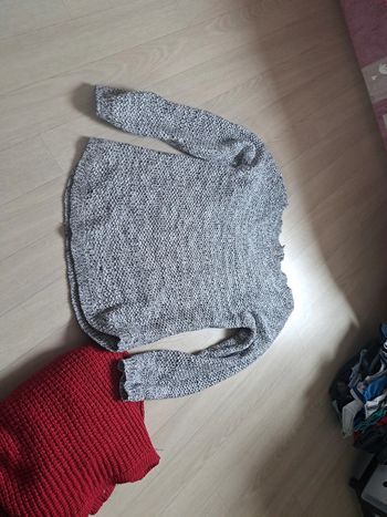 Pull gris