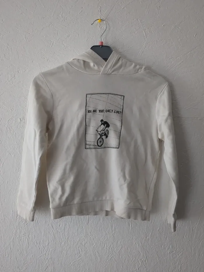 Sweat-shirt blanc avec dessin G/F