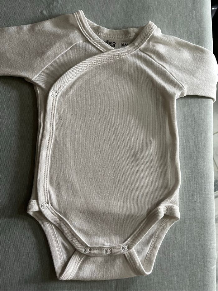 Bodys manches longues bébé 6 mois - photo numéro 3