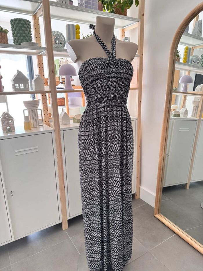 Robe longue neuve
