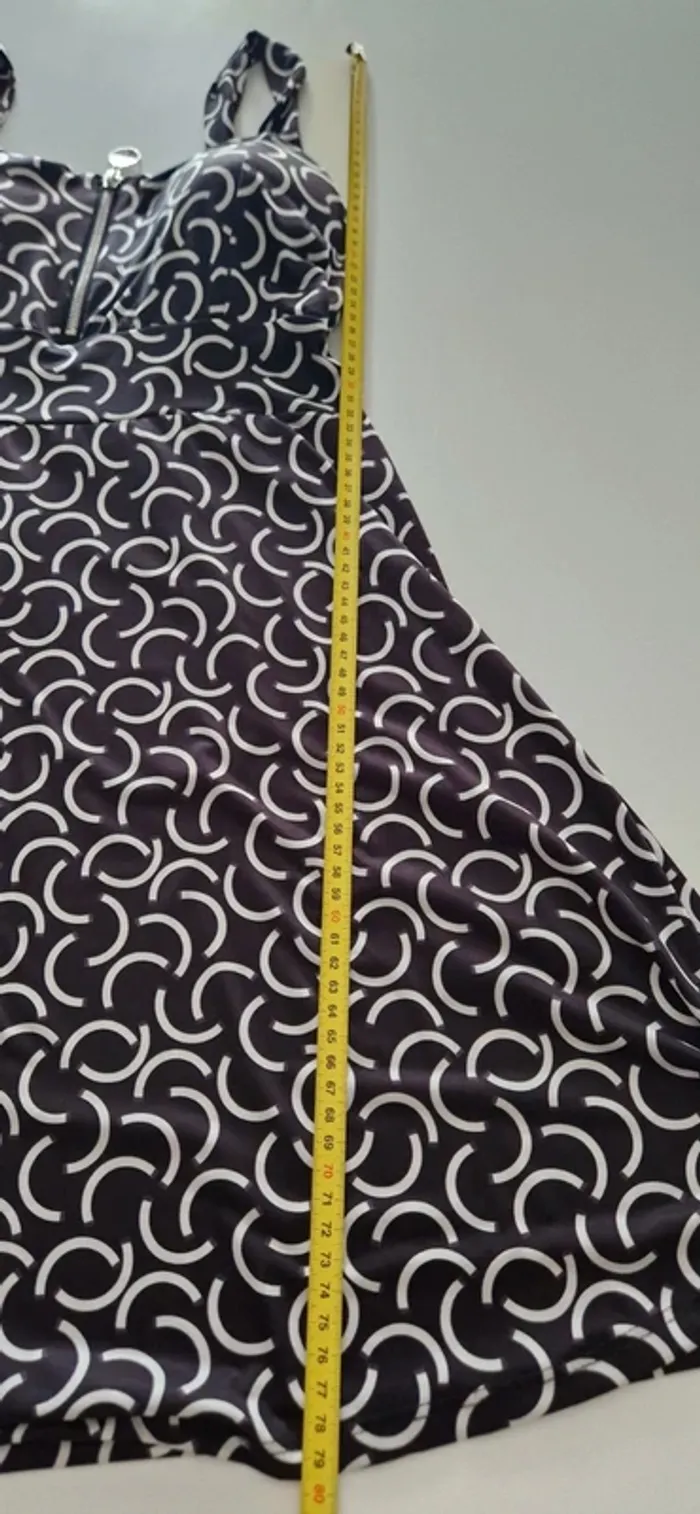 Robe d'été noire et blanche - photo numéro 6
