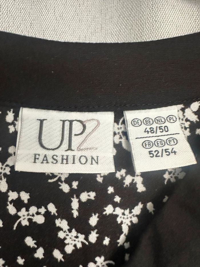 Robe à fleurs - photo numéro 3