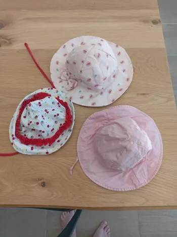 Lot chapeaux