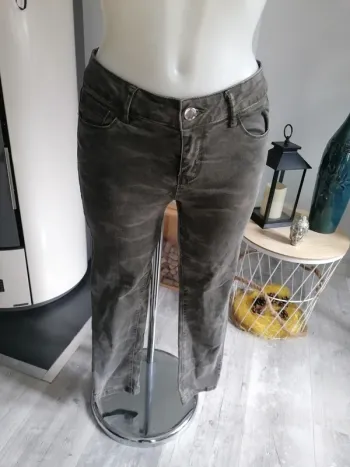 Jean cache cache 38