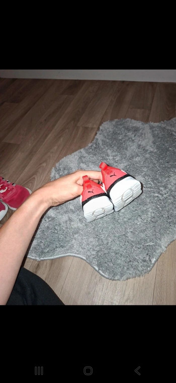 Basket Puma taille 24 - photo numéro 4
