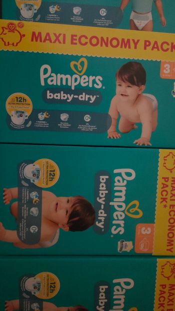 2 Pampers baby dry taille 3