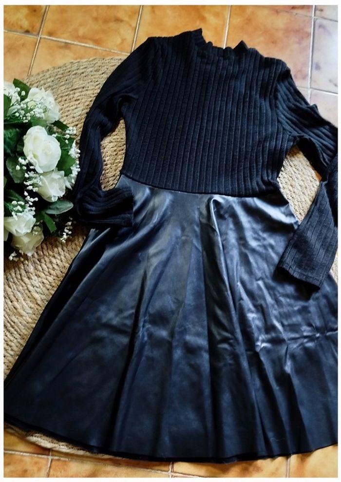 38 - Robe Shein noir - photo numéro 4