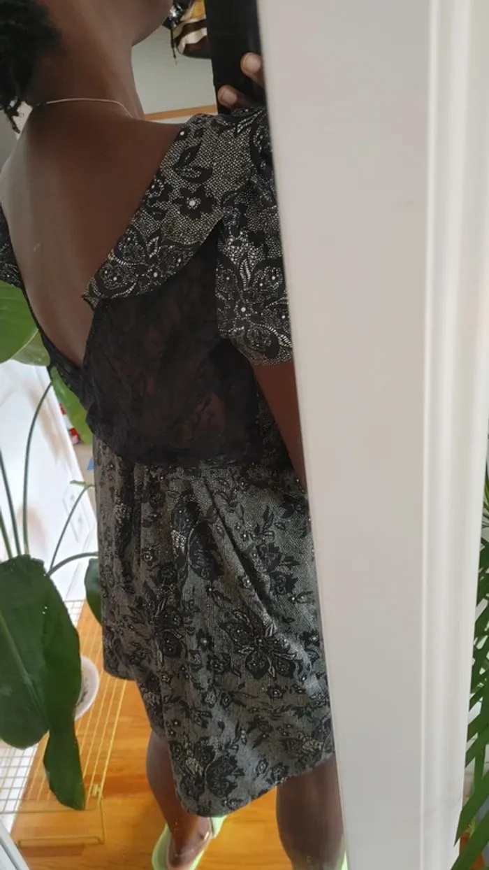 Robe très légère décolleté volant dentelle - photo numéro 6