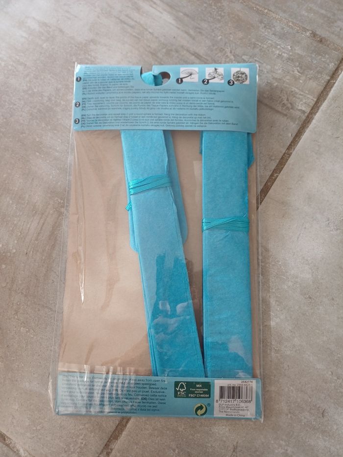 Lot 24 pompoms décoratifs - photo numéro 3