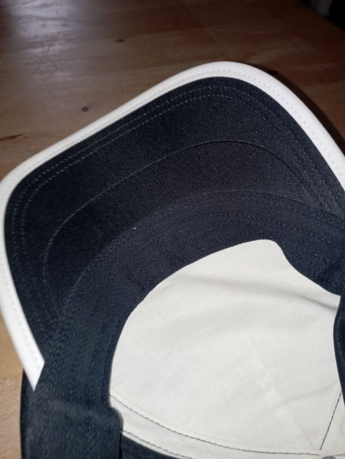 Casquette - photo numéro 4