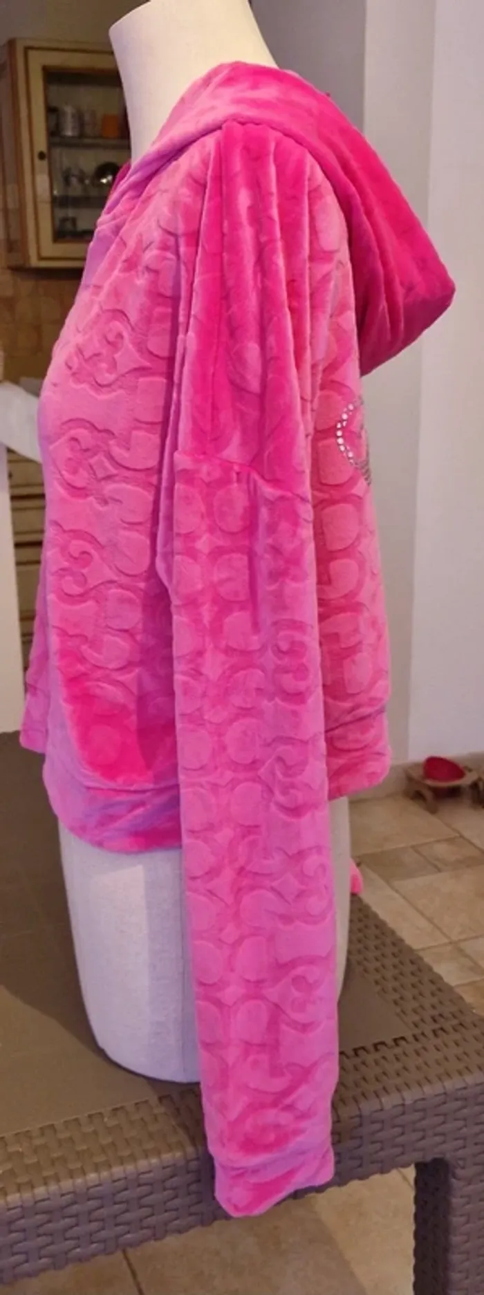 Veste à capuche Barbie velours et strass neuf avec étiquette - photo numéro 4