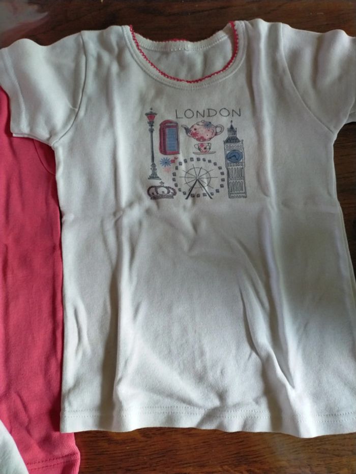 Lot 3 t-shirts rose et blanc 24 mois - photo numéro 3