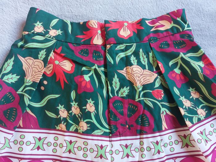 Short Mulla imprimé multicolore taille S 34-36 - photo numéro 2