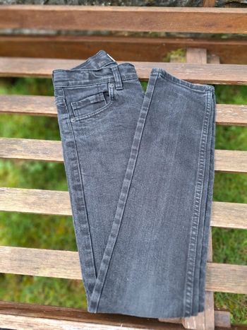 Jean's Levis noir délavé